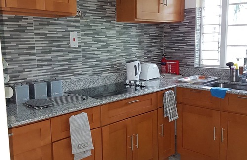 Runaway Bay Apartment | Beautiful-European styled apartment!-self-contained apartment in Runaway Bay