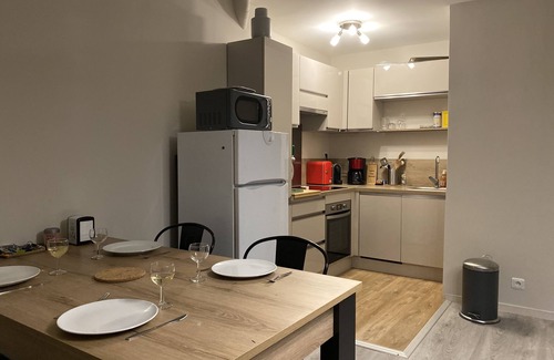 Quartier Saint-Marc - Croix de Pierre - Saint-Nicaise Apartment | BEAUTIFUL F2 COZY HYPER CENTER CITY HOTEL WITH PARKING