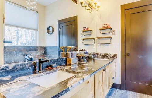 Wasilla House | Beautiful Family Friendly home