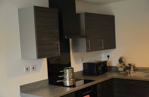 Killingbeck House | Beautiful Family home with free WiFi and Parking