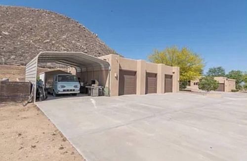 Hemet Condo | Beautiful Family Home Sleeps 6