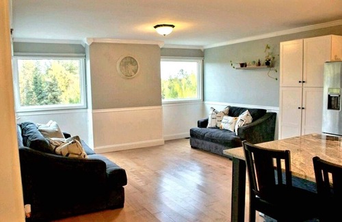Sand Lake House | Beautiful Family Home w/gym and sauna- minutes from the airport