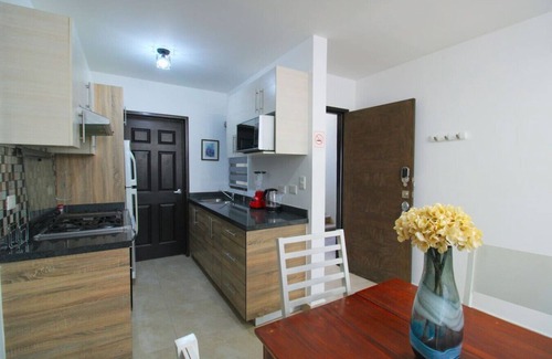 Cerritos Apartment | Beautiful family pool, close to the beach by Gpsrentas