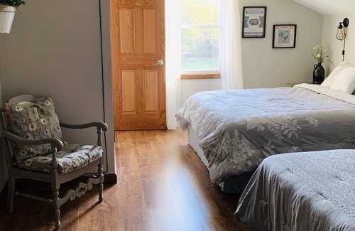 Shreve House | Beautiful farm property "Dawdi House" middle of Amish Country