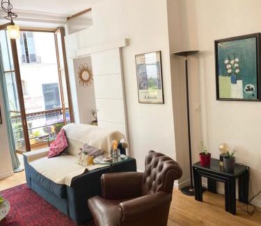 Bonne-Nouvelle Apartment | Beautiful flat in Paris Montorgueil, free parking