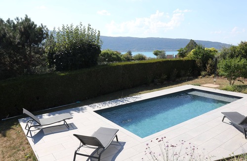 Menthon-Saint-Bernard House | Beautiful new villa - great views on lake and mountains - quiet environment