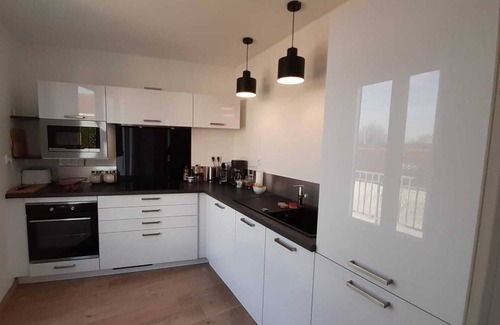 Saint-Pierre-d'Oleron Apartment | Beautiful, comfortable and well located apartment in the heart of the city of Saint Pierre