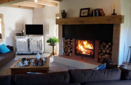 Sauveterre-la-Lemance House | Beautiful 4*, private swimming pool, in a green setting 10 people