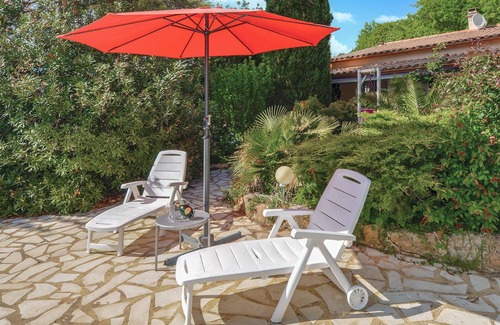 Saint-Julien-de-Peyrolas House | Beautiful home in St Julien de Peyrolas