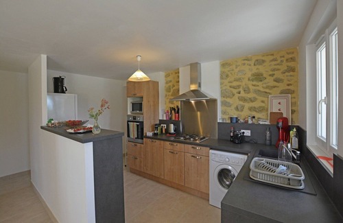 Saint-Laurent-de-Carnols Villa | Beautiful villa with private pool in Gard