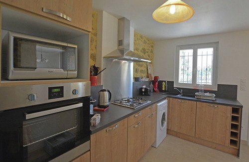 Saint-Laurent-de-Carnols Villa | Beautiful villa with private pool in Gard