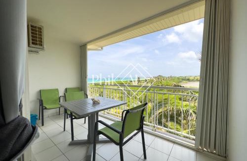 Orient Bay Apartment | Beautiful front beach studio at Mt Vernon