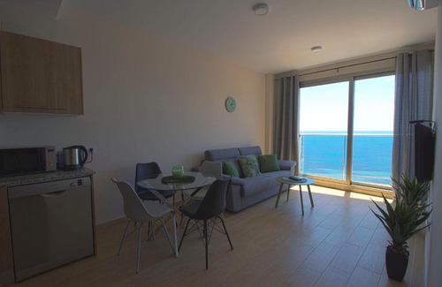 Calpe City Center Apartment | Beautiful frontline apartment MELIORIA with panoramic seaview