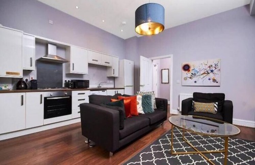 Newcastle-upon-Tyne Apartment | Beautiful Boutique Apartment 24/7 Check In