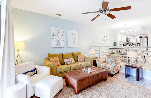 Sandestin House | Beautiful gem at Bayou Village, golf cart, WiFi, & resort pools