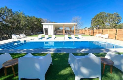 Ingram Other | Beautiful Glamping Tented Cabin in Ingram, Texas, with Access to the Guadalupe River