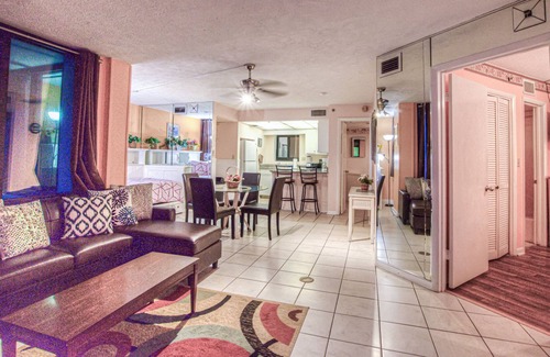 Panama City Beach Apartment | Beautiful Gulf Front, 1BD, 1BA, Great Location: Sunbird East 1107E