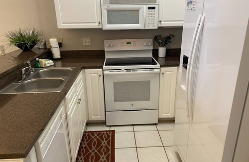 Gulf Shores Condo | Beautiful Gulf Front ~ 2BD 2BA ~ Large Balcony ~ Keyless Entry~Island Royale 603
