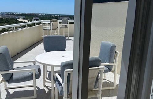 Ono Island Condo | Beautiful Gulf Front Penthouse