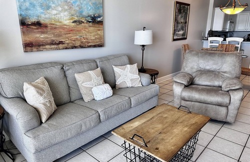 Gulf Shores Condo | Beautiful Gulf Front ~ 2BD 2BA ~ Large Balcony ~ Keyless Entry~Island Royale 503