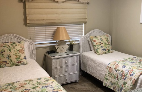 Gulf Shores Condo | Beautiful Gulf Shores Is Calling Your Name!Driftwood Towers 2A