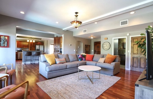 Catalina Foothills Estates House | Beautiful Hacienda: Pool, Spa, Firepit, Outdoor playground, BBQ & Amazing Views!