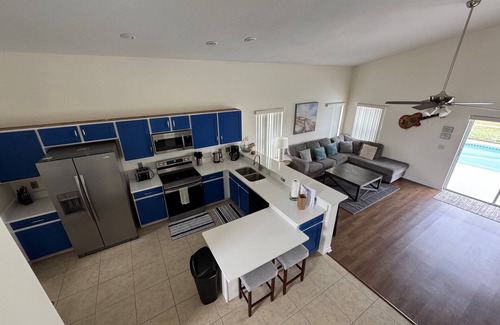 Davenport House | Beautiful Hampton Lakes Home with Large pool