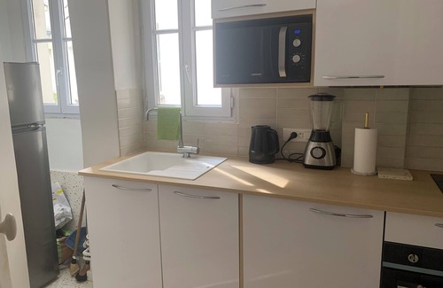 Quartier de Rochechouart Apartment | Beautiful Haussmanian apt in Montmartre, near Pigalle