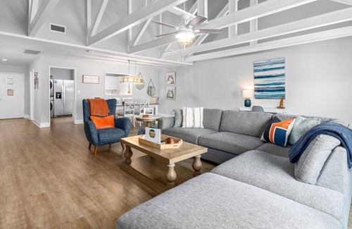 Palmetto Dunes Condo | BEAUTIFUL HILTON HEAD VILLA POND VIEWS, GOLF, POOL & BEACH ACCESS HILTON HEAD