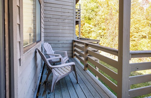 Harbor Springs Condo | Beautiful Hideaway #2: Come play in Harbor Springs!