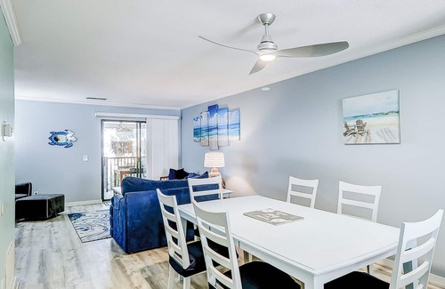 Hilton Head Island Condo | Beautiful Hilton Head Home Close to Beach w/Fast WiFi, Central AC, & Shared Pool