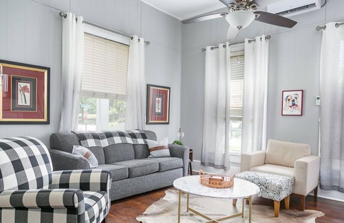 Ruston Apartment | Beautiful historic 1-bedroom in Downtown Ruston