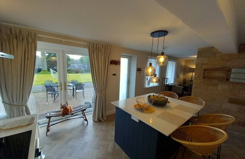 Callander Cottage | Beautiful Historic Cottage in the heart of Callander