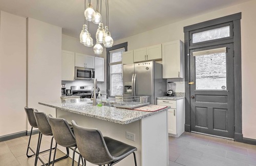 Mount Auburn House | Beautiful Historic Cincy Home: Walk to OTR!