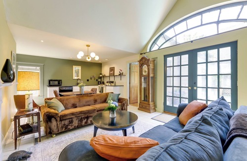 Worcester Cottage | Beautiful & Historic Cottage, Steps to Elm Park