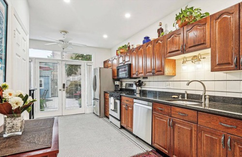 Old Town West House | Beautiful Historic Home~ 2 bds, 2.5 ba., fireplace, perfect vacation location!