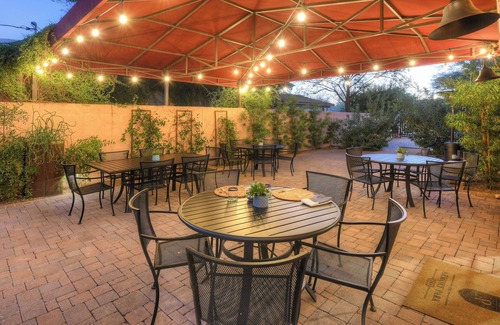 Armory Park House | Beautiful historic home minutes to downtown Tucson