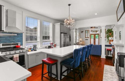 New Orleans House | Beautiful Historic Mid City Home