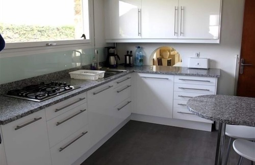 Benerville-sur-Mer House | Beautiful house with large south facing garden, on the beach in Deauville