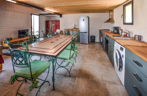 Mollans-sur-Ouveze House | Beautiful home in Mollans-sur-Ouvèze