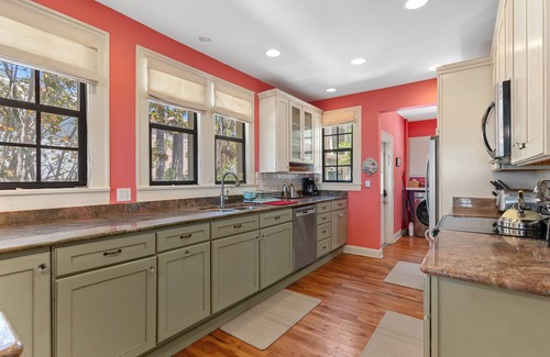 Indian Rocks Beach House | Beautiful Home w/Beach in the Backyard