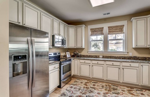 Windy Hill House | Beautiful Home with Covered Patio in North Beach Resort & Villas - 300 Yards to Pools/Beach