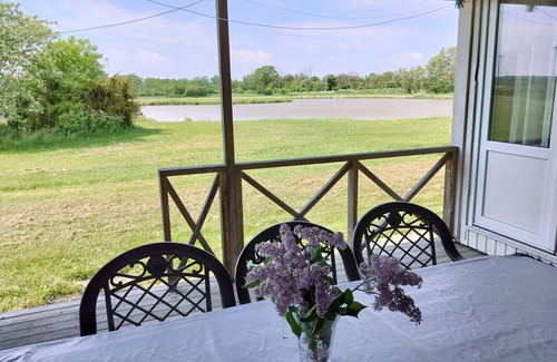 Kopingsvik Ski Chalet | Beautiful holiday home with lake views on Öland