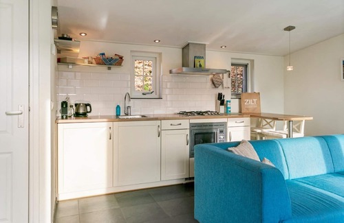 Municipality of Noord-Beveland House | Beautiful holiday home in Kortgene with garden