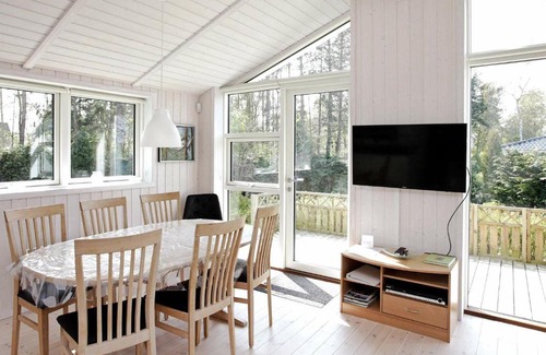 Millinge House | Beautiful Holiday Home in Millinge with Terrace