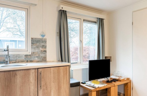 Linde House | Beautiful holiday home in Den Ham with garden