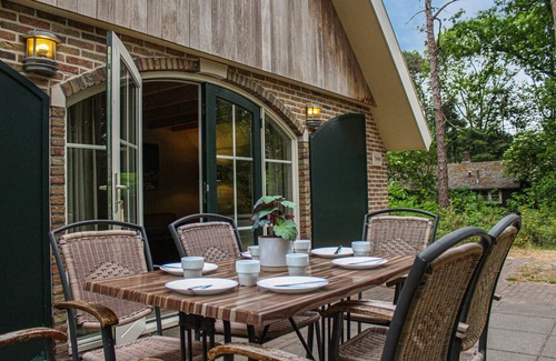 De Bult House | Beautiful home in Steenwijk - De Bult