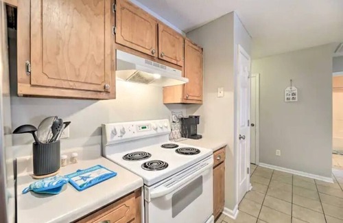Havelock House | Beautiful Home 2 mins from MCAS Cherry Point and only 15 miles from the beach!
