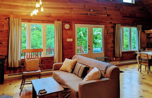 Wakefield House | Beautiful home across from ski/bike hills