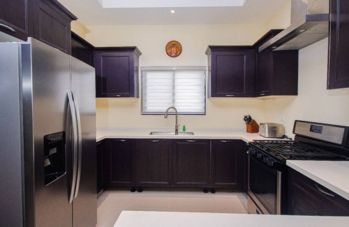 Ocho Rios House | Beautiful home! Centrally located in a gated community with 24 hour Security.